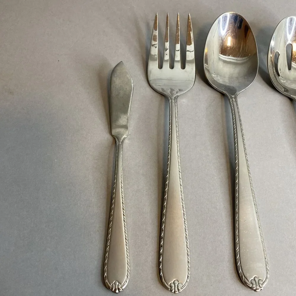 Hampton Rachelle Frost Serving Set - 4 Piece Stainless Flatware‎ 18/10 KOREA